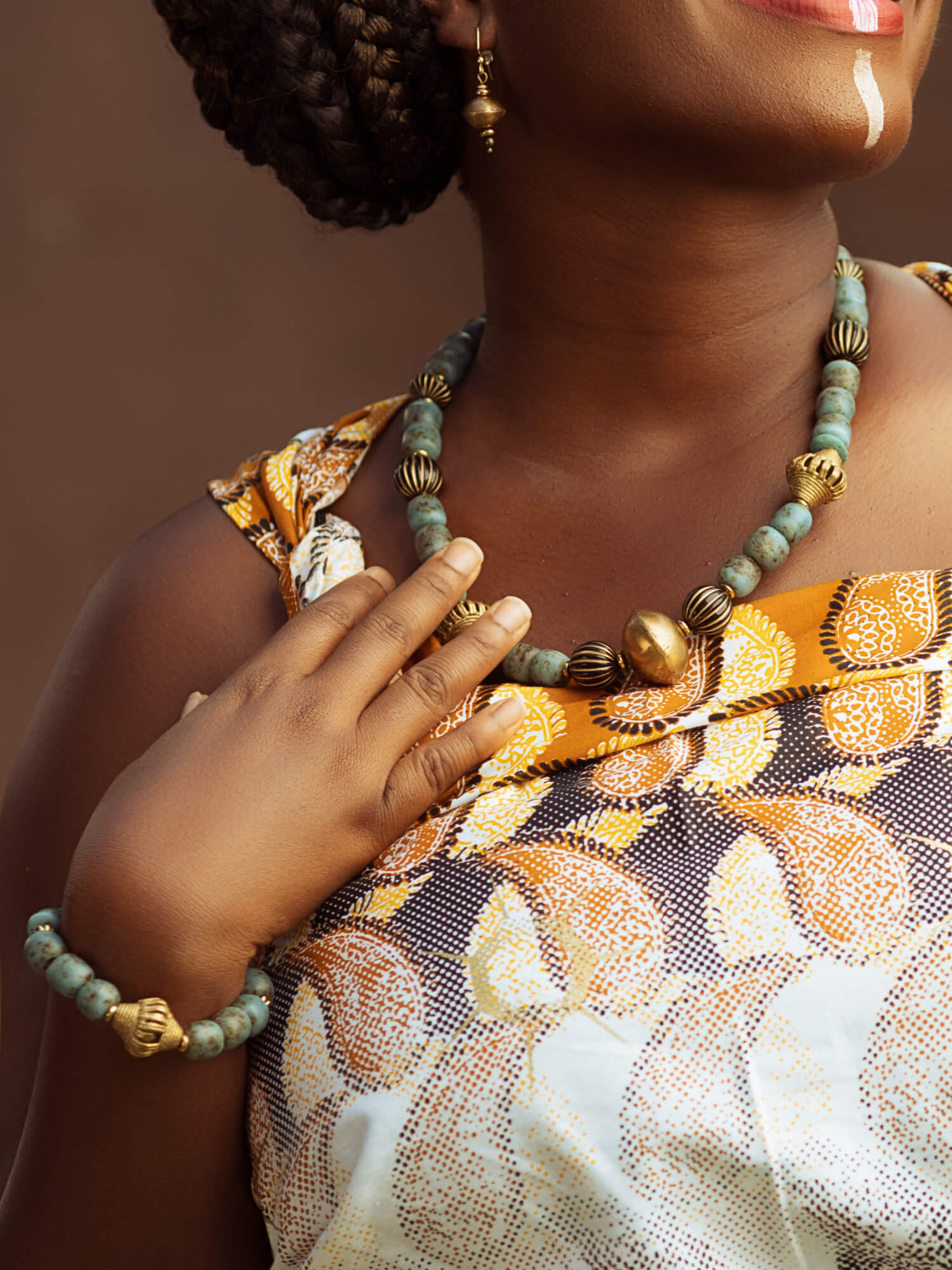 Adehye Aqua Necklace - HUBBIQ