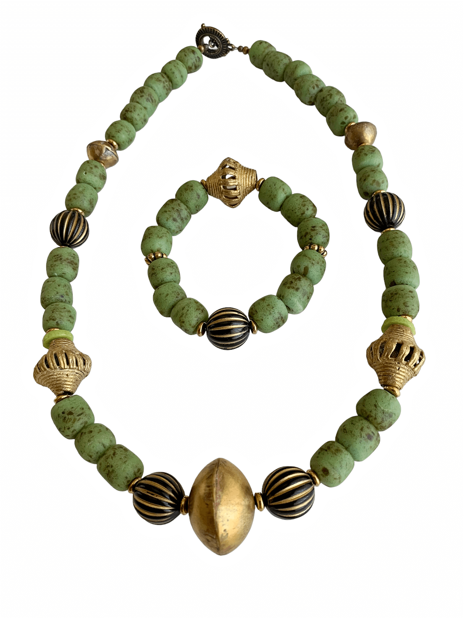 Adehye Necklace - HUBBIQ