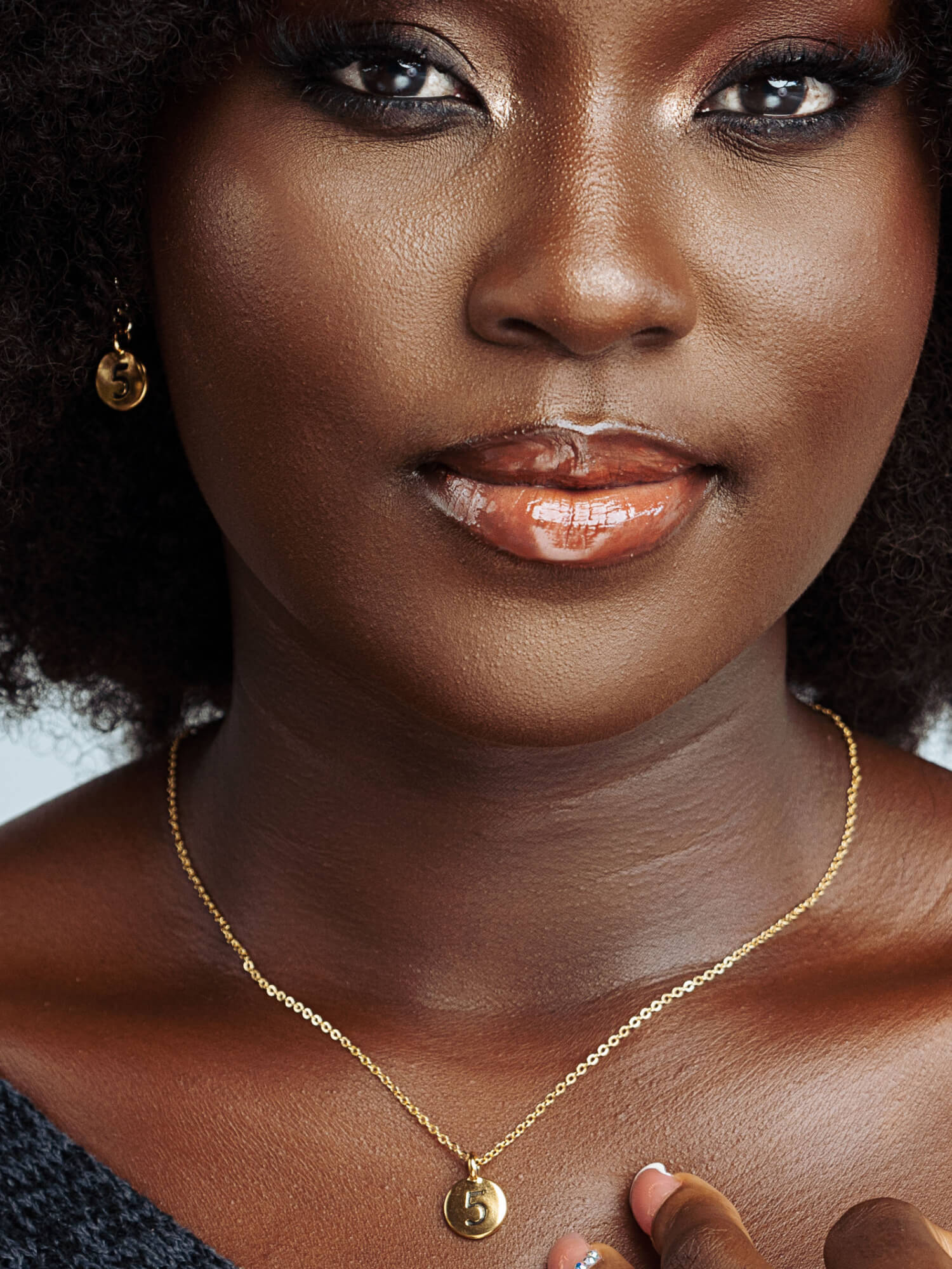 Anniversary Gold Earrings - HUBBIQ