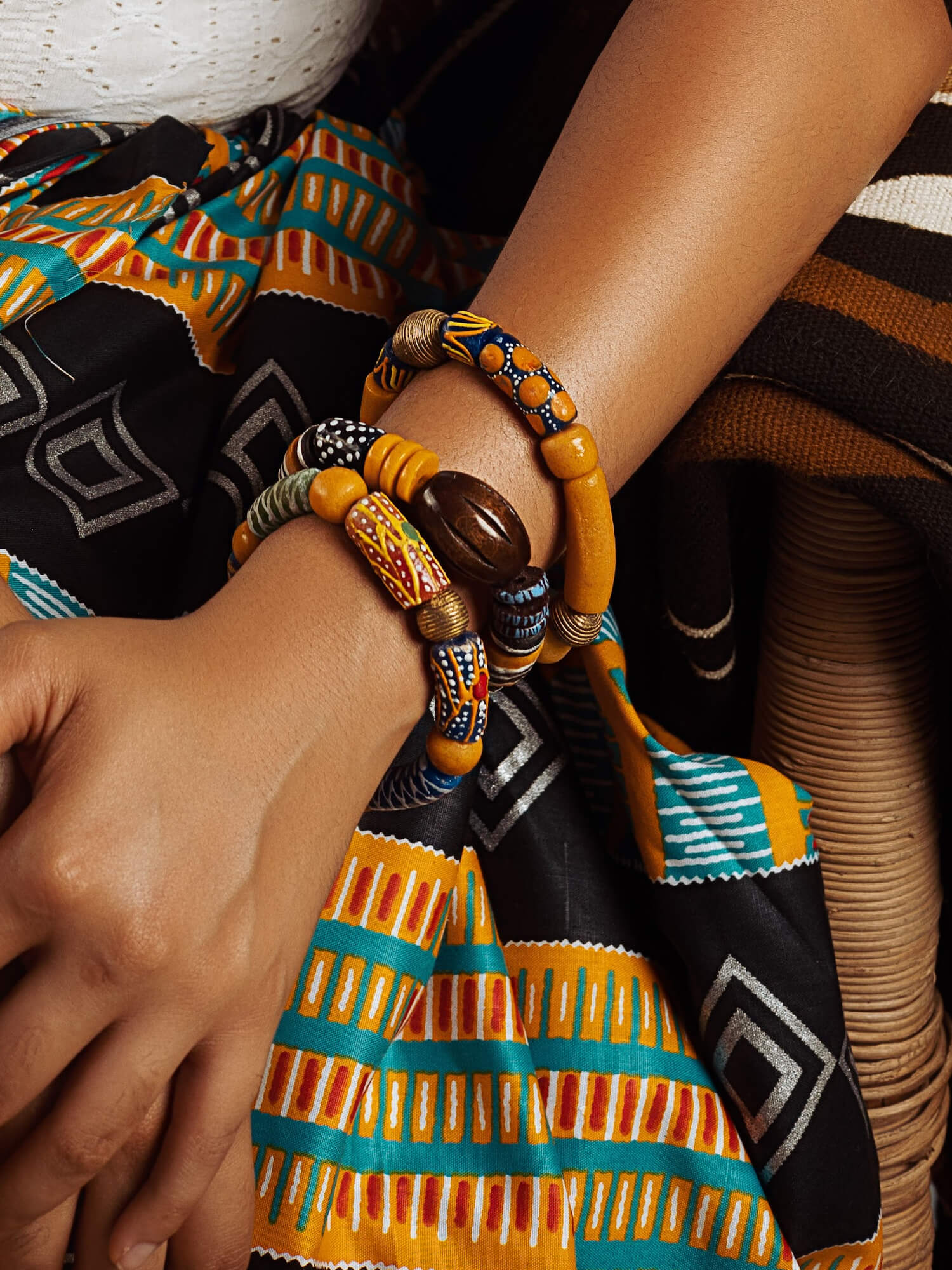 Royal Brown Women's Bracelet - HUBBIQ