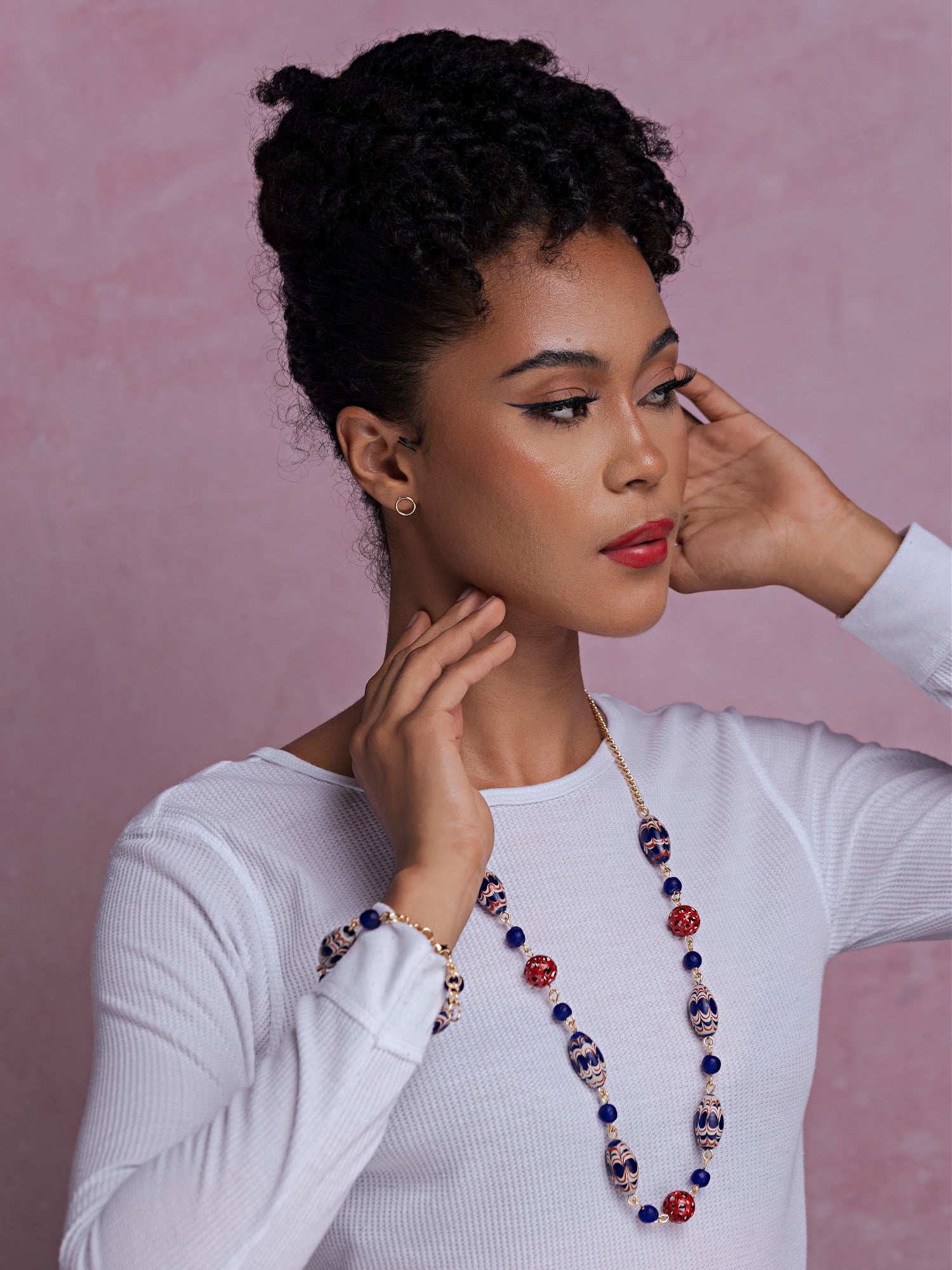 Honor Necklace - HUBBIQ