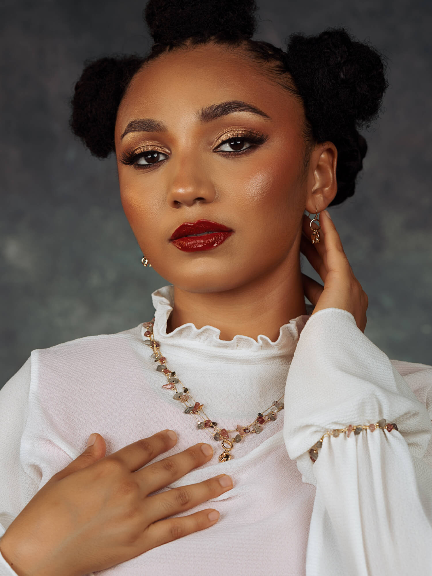 Lola Dainty Jewelry Set - HUBBIQ