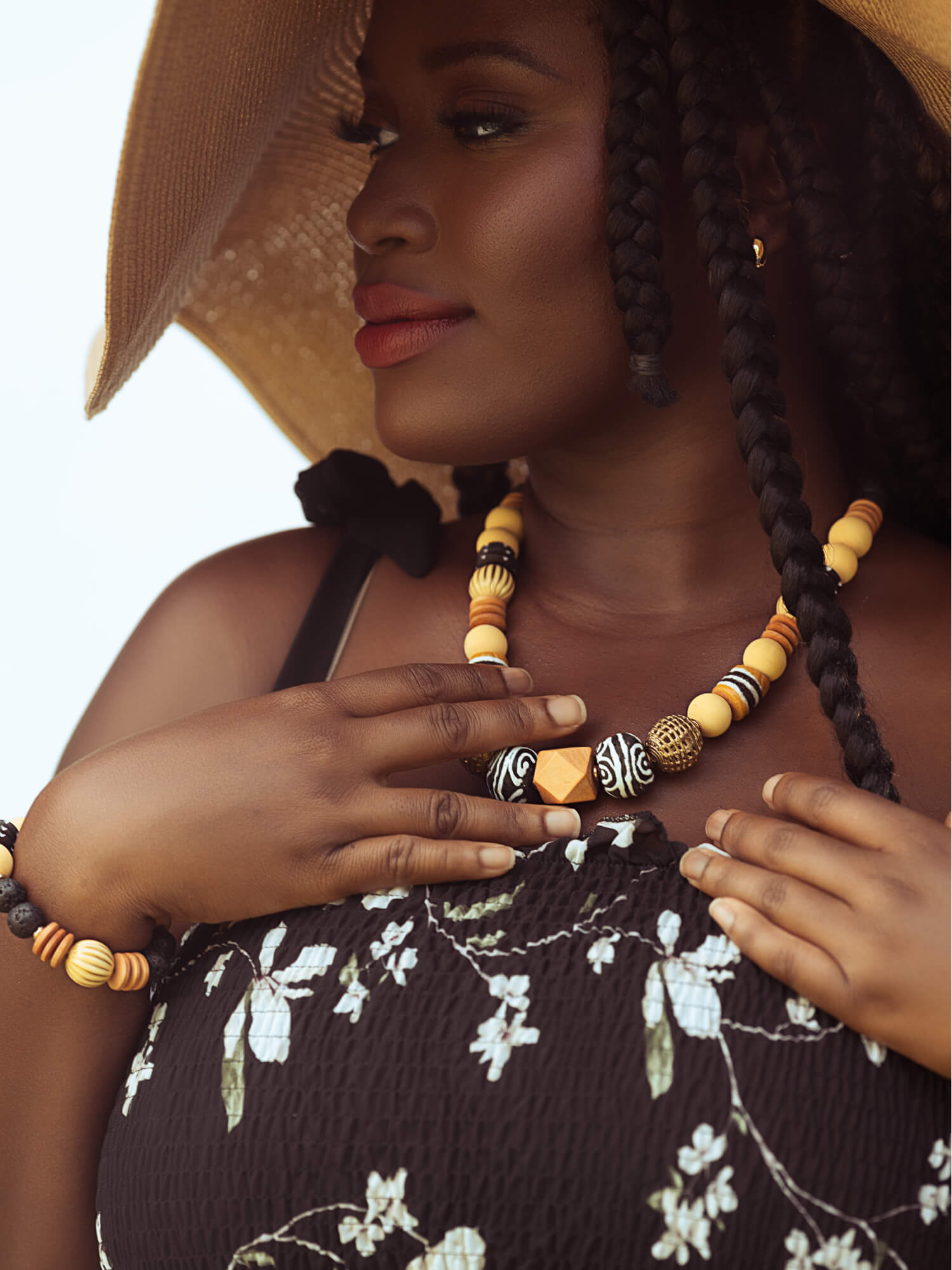 Dangme Necklace - HUBBIQ