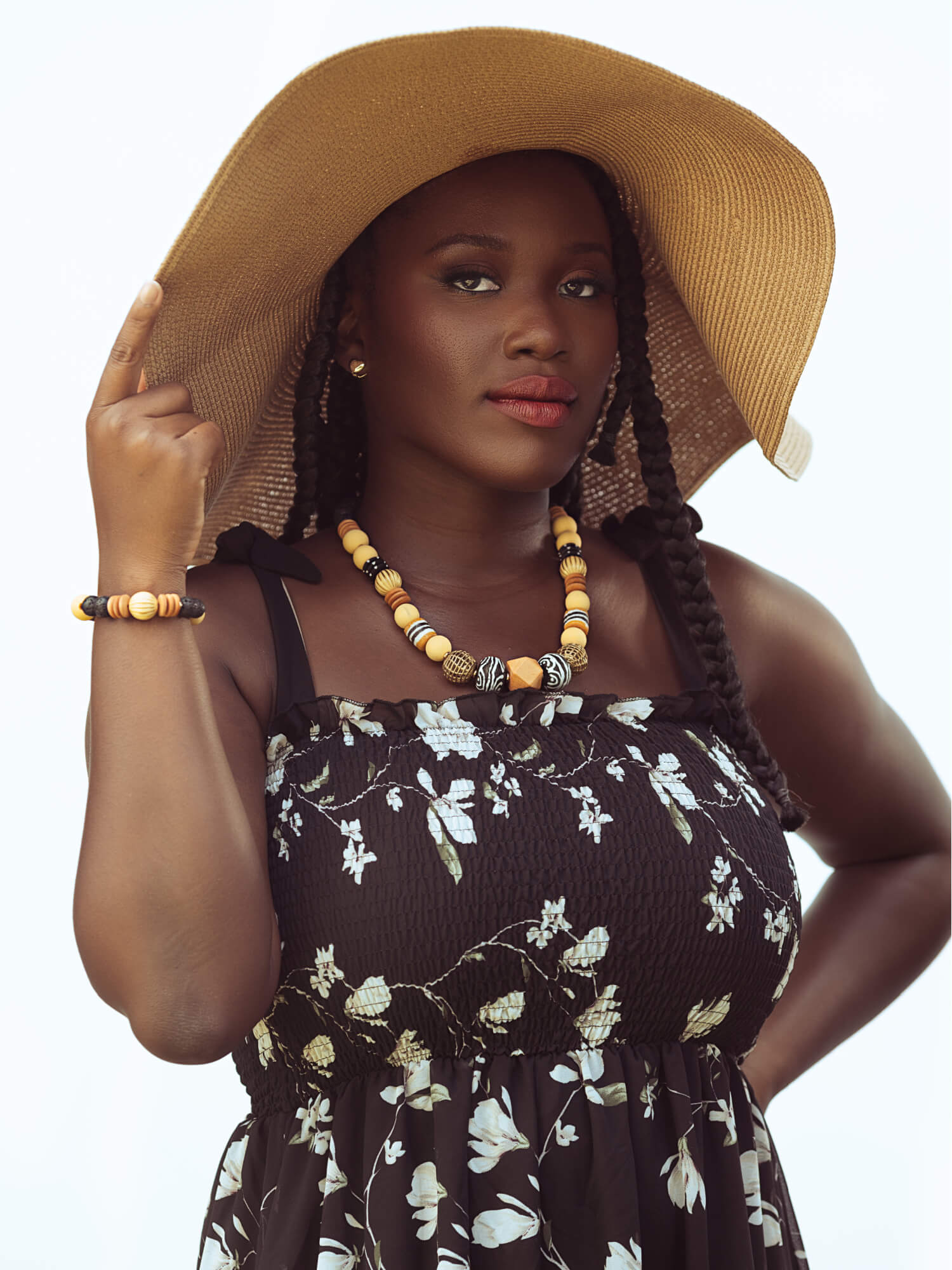 Dangme Necklace - HUBBIQ