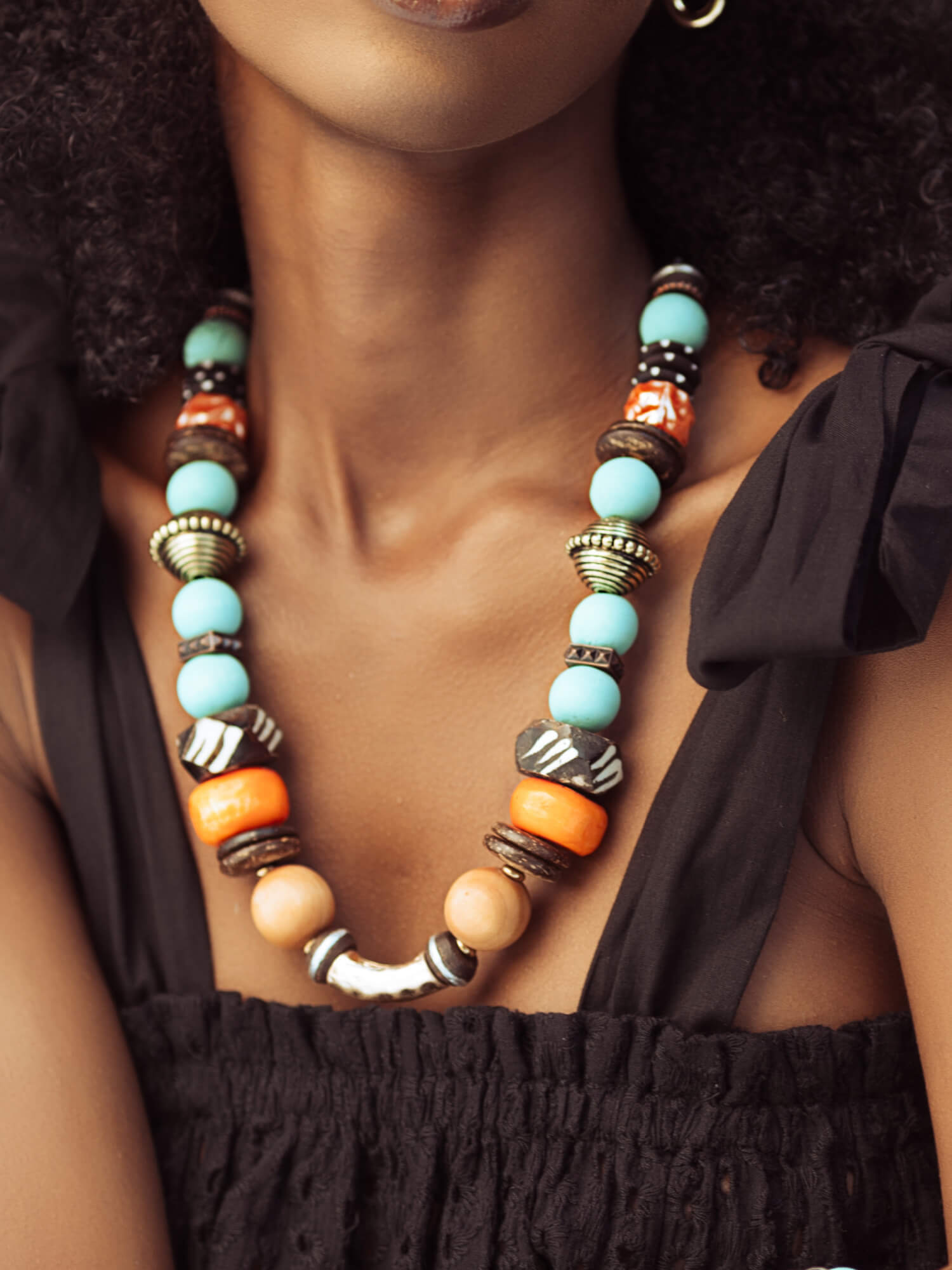 Ewe Necklace - HUBBIQ
